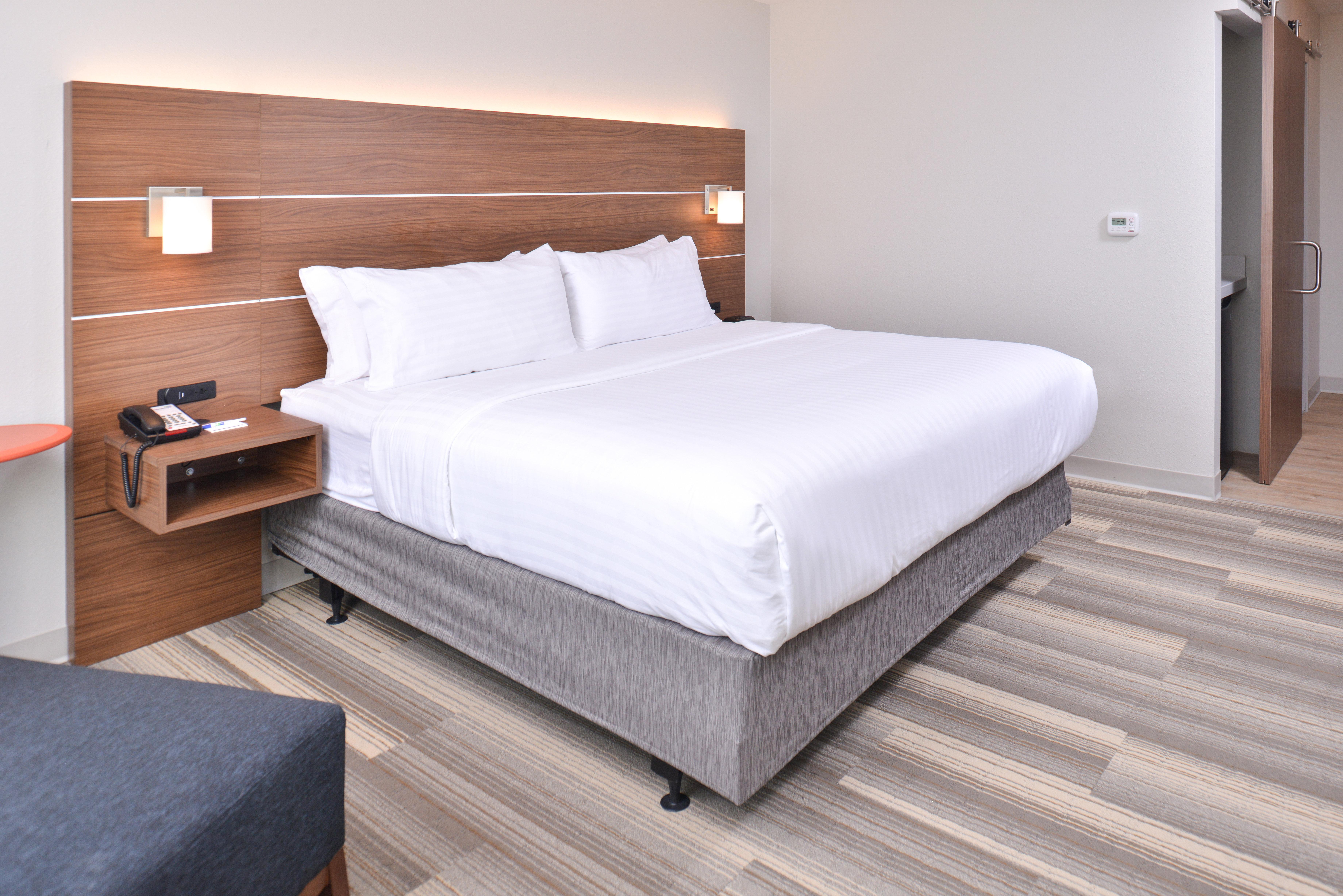 Holiday Inn Express & Suites Omaha Airport By Ihg Carter Lake Kültér fotó