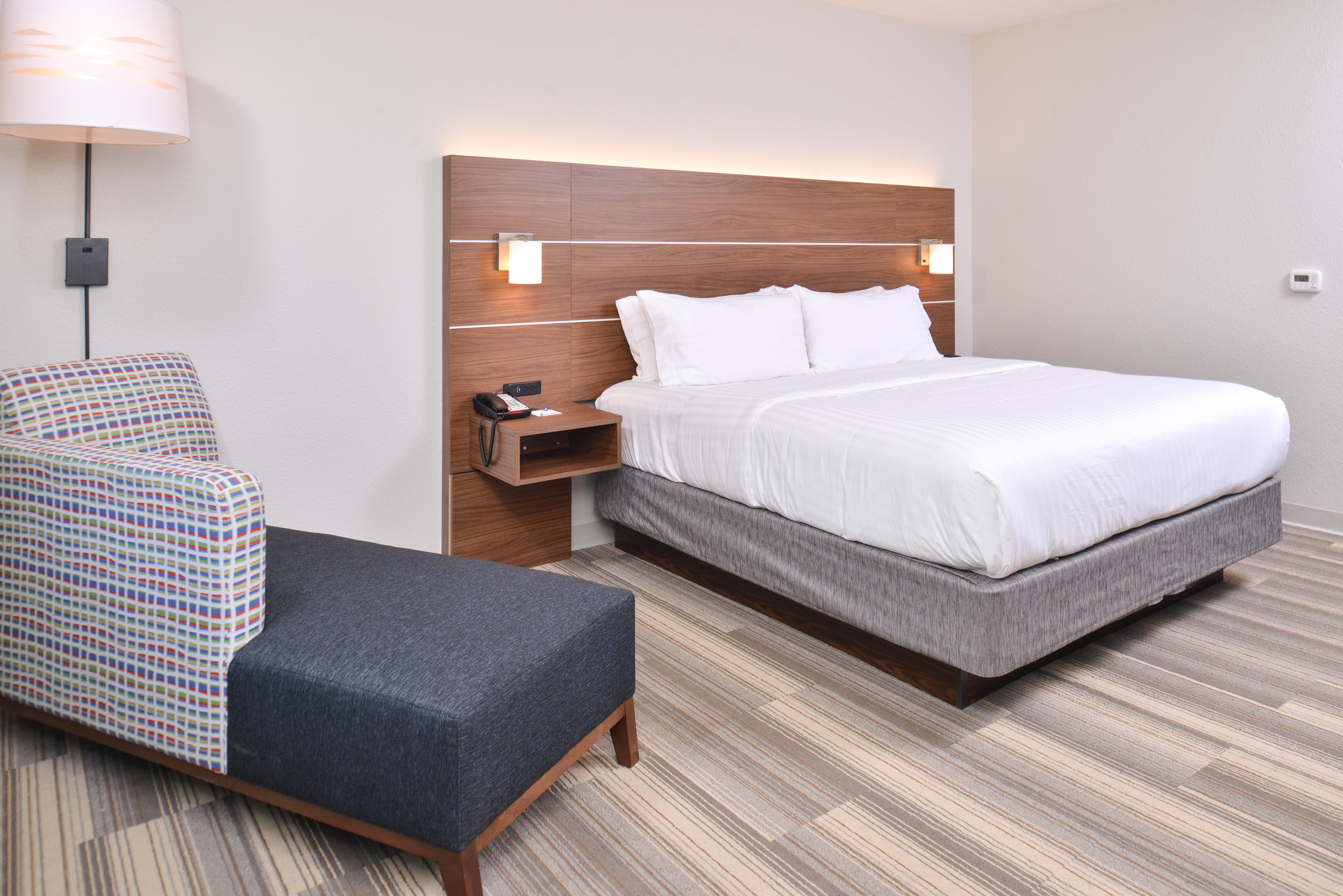 Holiday Inn Express & Suites Omaha Airport By Ihg Carter Lake Kültér fotó