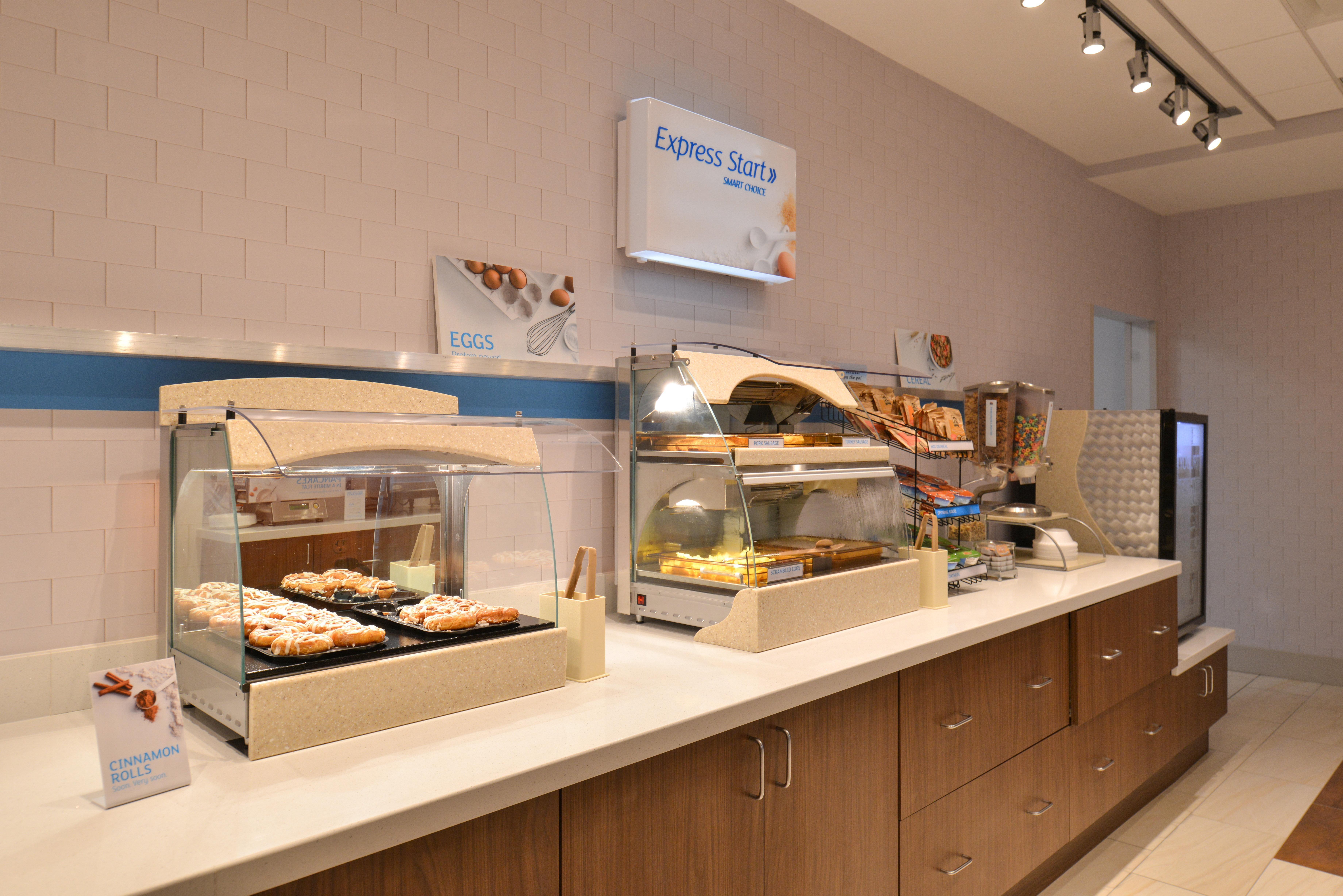 Holiday Inn Express & Suites Omaha Airport By Ihg Carter Lake Kültér fotó