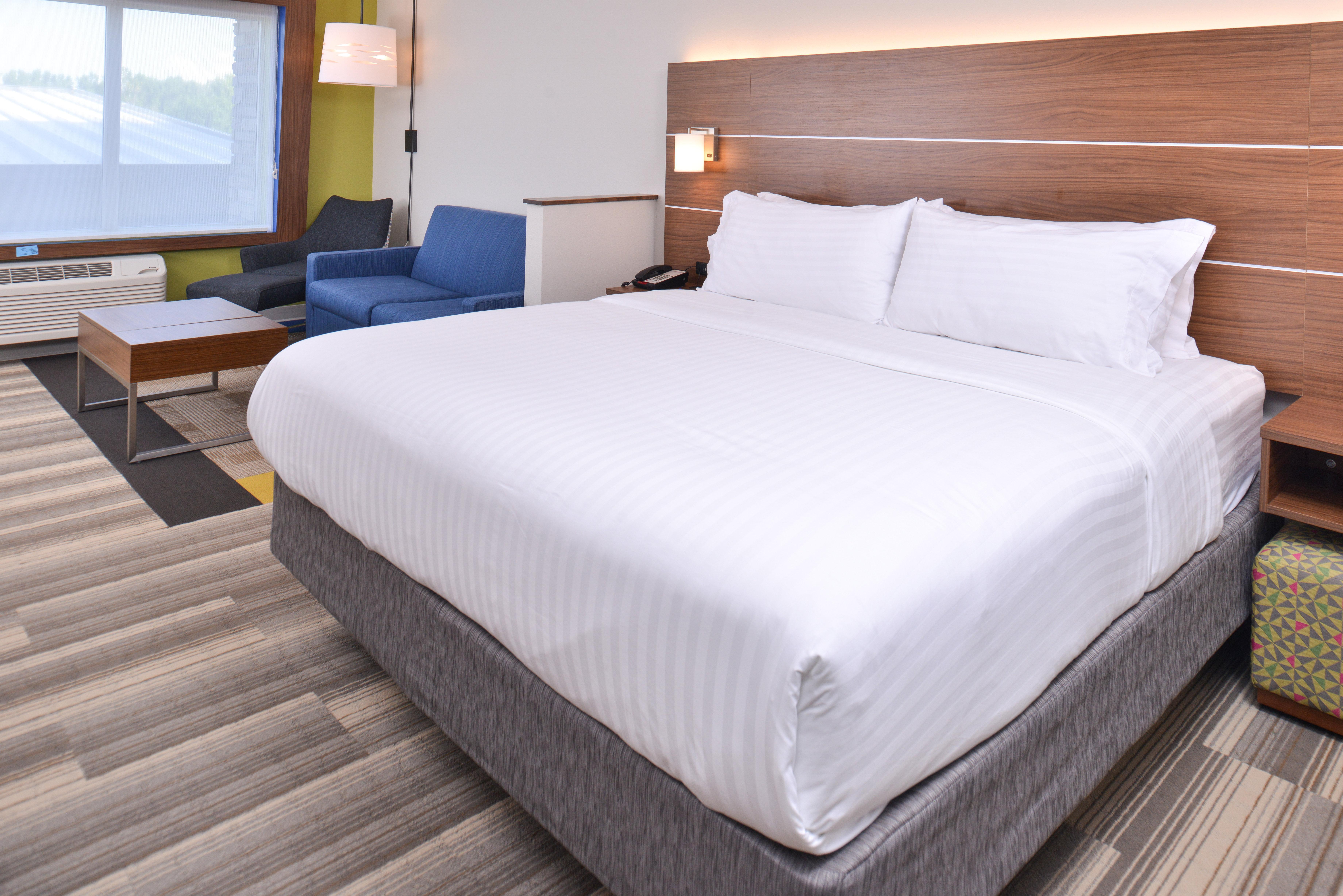 Holiday Inn Express & Suites Omaha Airport By Ihg Carter Lake Kültér fotó