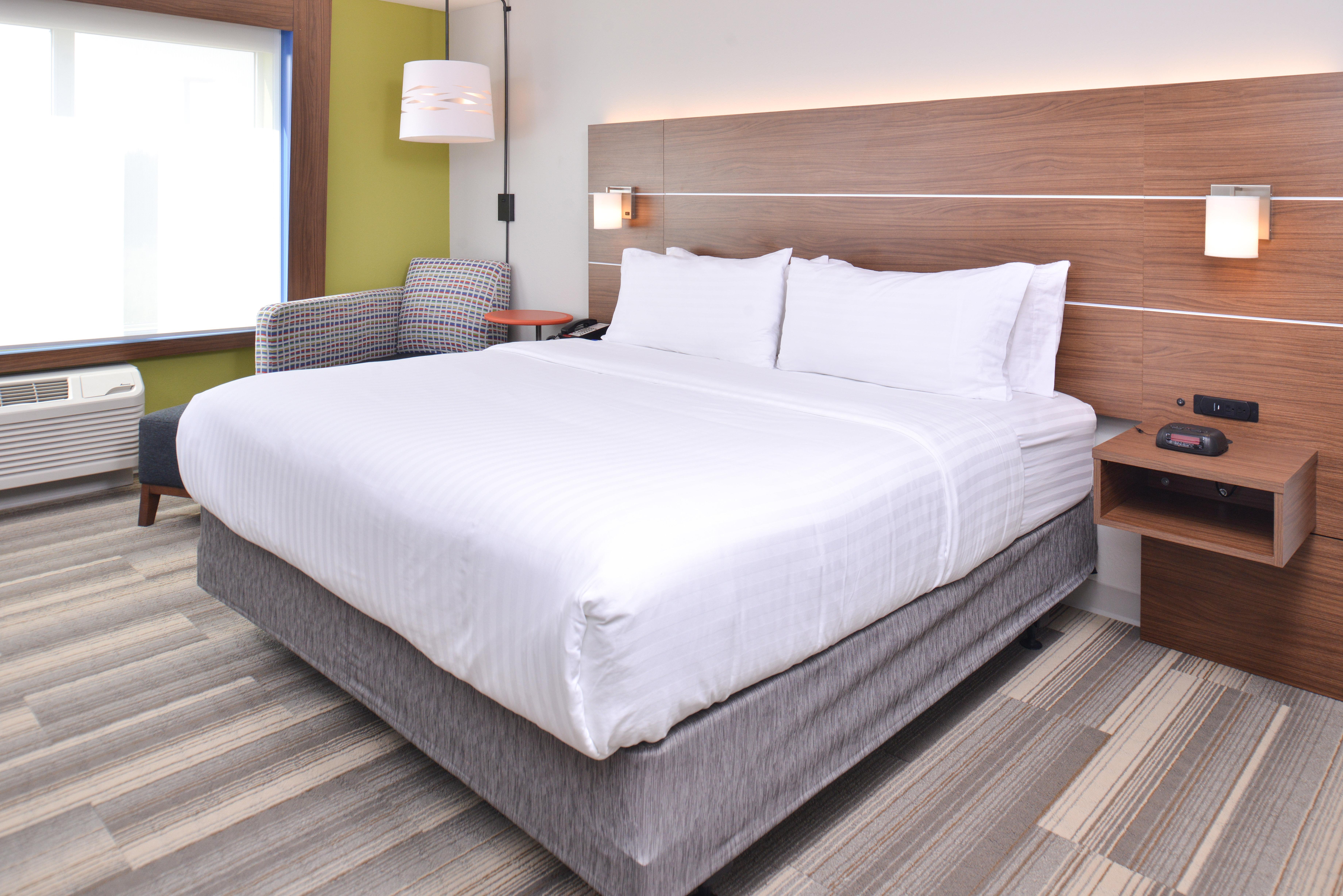 Holiday Inn Express & Suites Omaha Airport By Ihg Carter Lake Kültér fotó