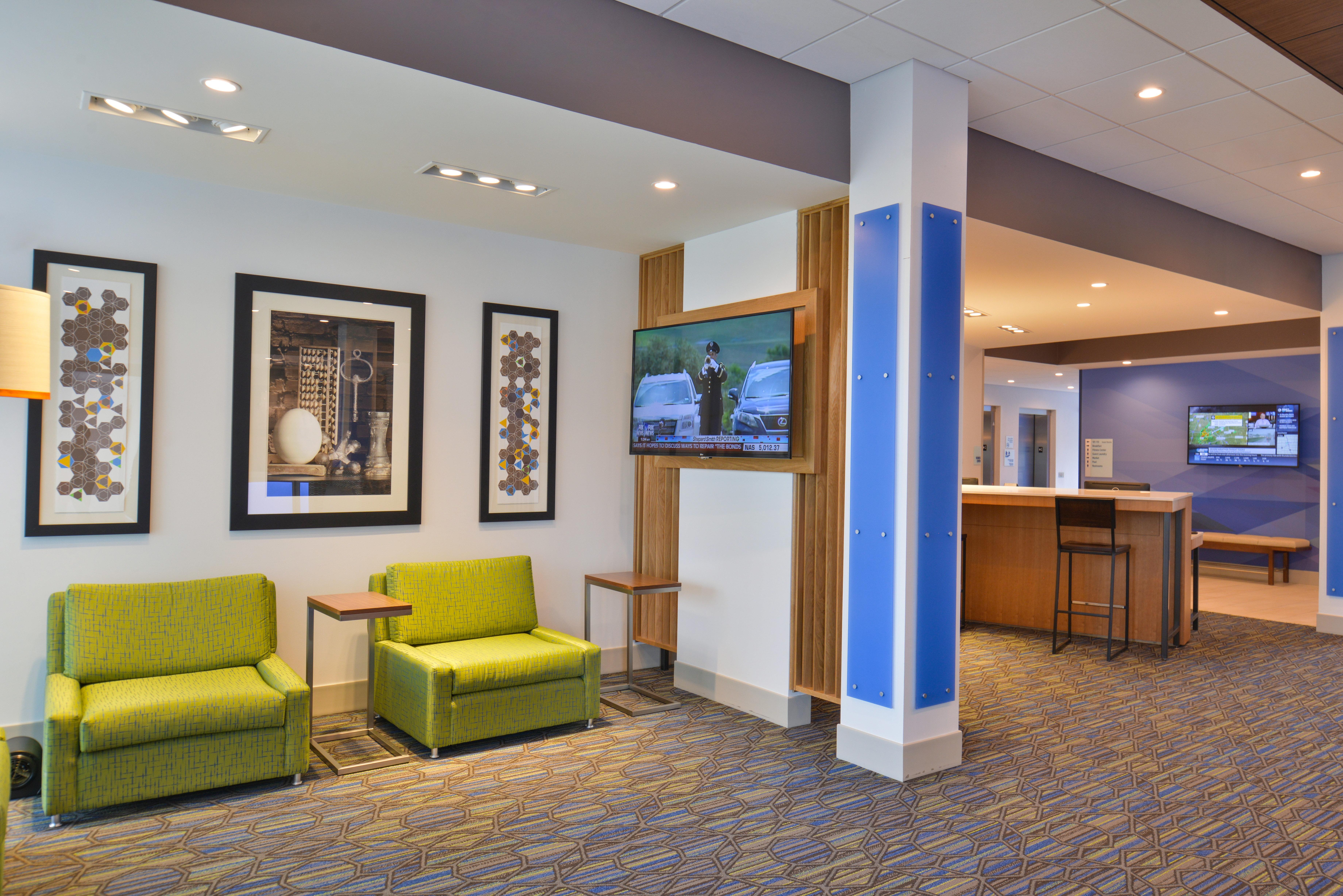 Holiday Inn Express & Suites Omaha Airport By Ihg Carter Lake Kültér fotó