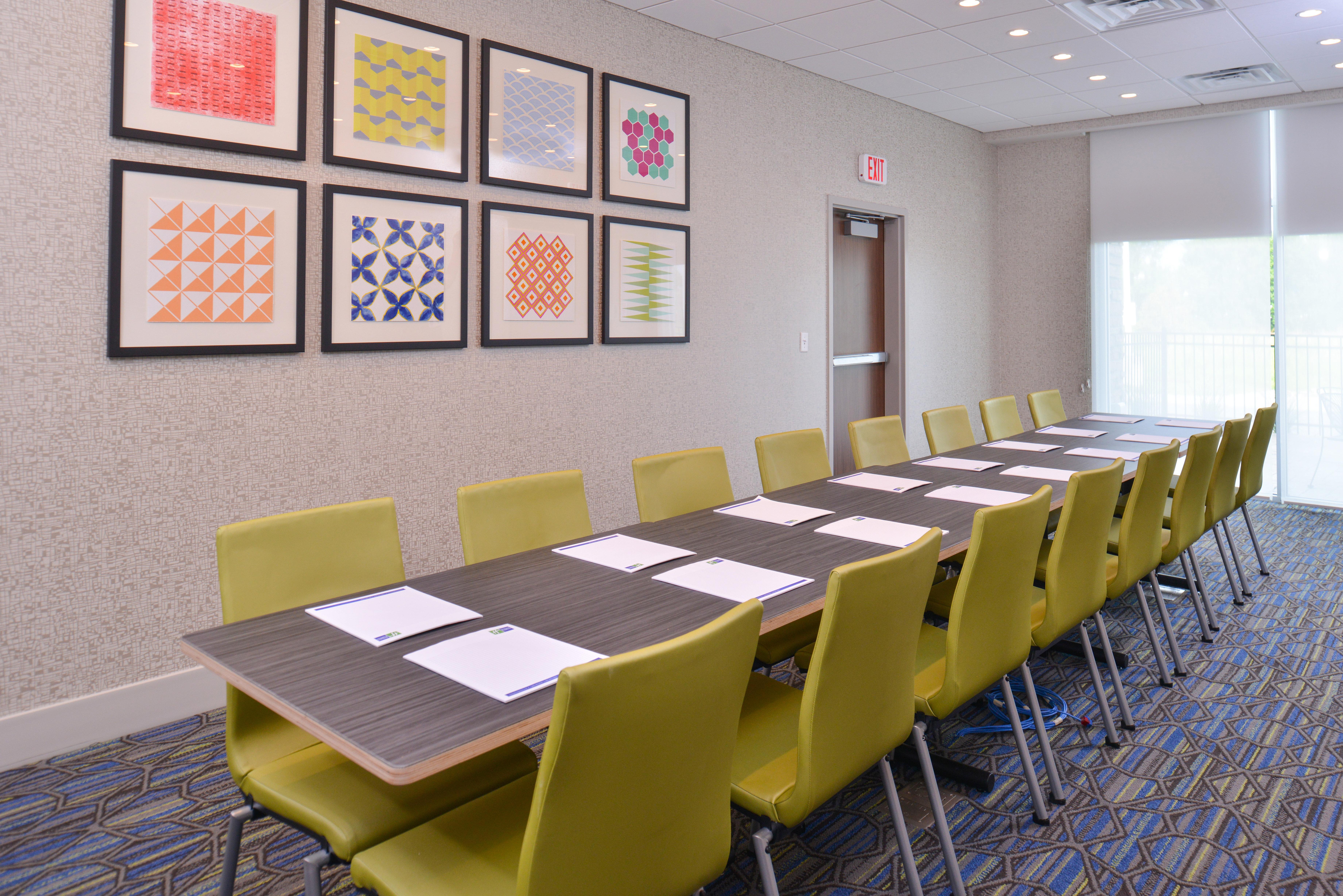 Holiday Inn Express & Suites Omaha Airport By Ihg Carter Lake Kültér fotó