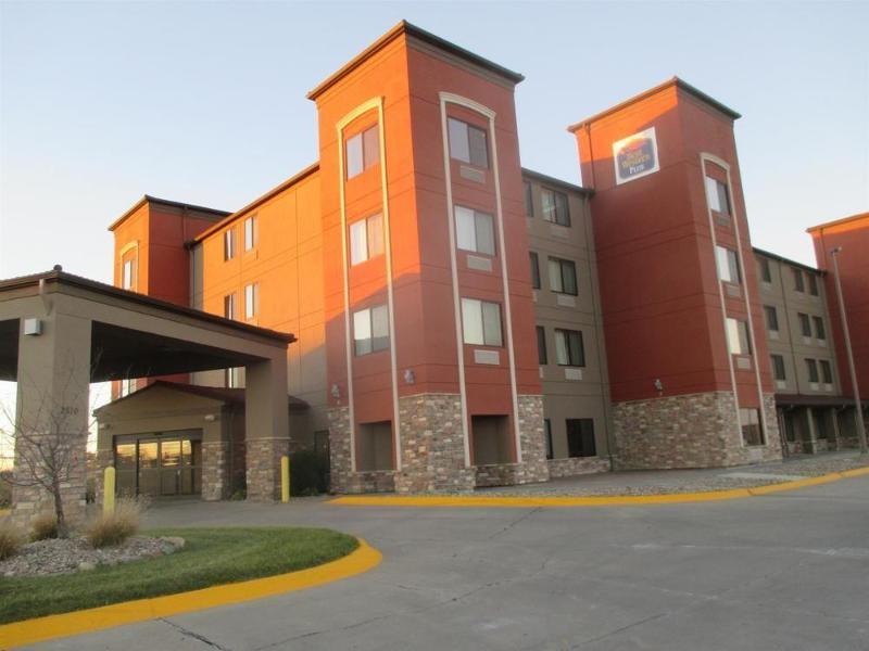 Holiday Inn Express & Suites Omaha Airport By Ihg Carter Lake Kültér fotó